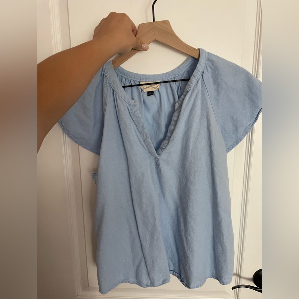 Denim linen flutter sleeve top